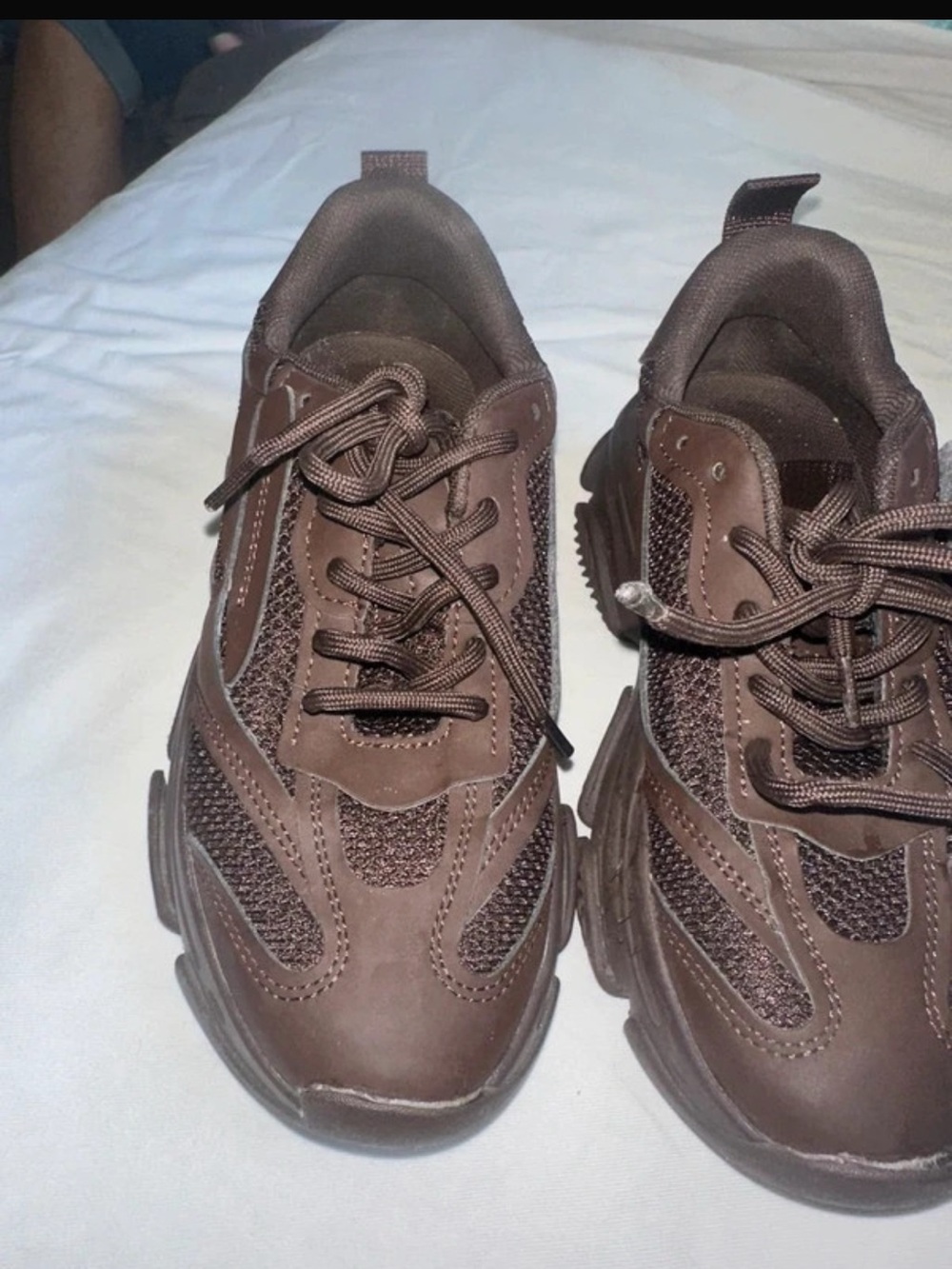 Steve madden Brown Athletic Sneakers size 3y